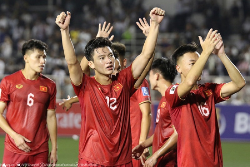 blv-ta-bien-cuong-iraq-manh-top-7-chau-a-viet-nam-muon-la-mot-trong-8-suat-du-world-cup-thi-khong-duoc-thua-iraq