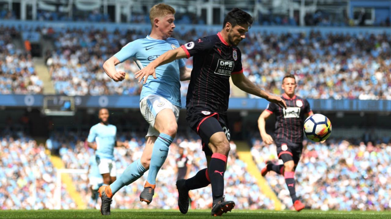 manchester-city-vs-huddersfield-2100-07-01-144398.jpg