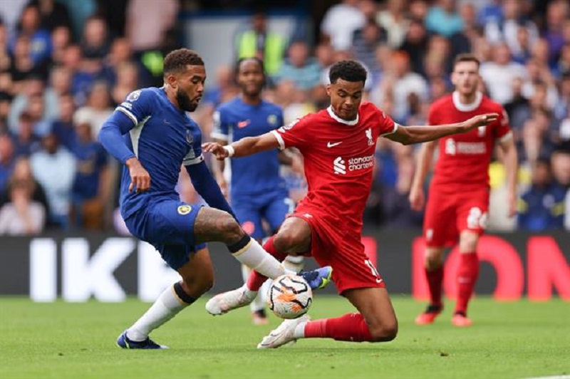 Carragher: ‘Liverpool sẽ thắng Chelsea để vô địch Carabao Cup’