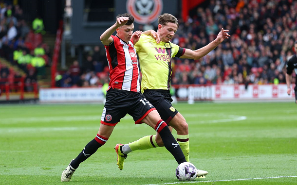 Sheffield United vs Burnley (21:00 &#8211; 20/04) | Xem lại trận đấu