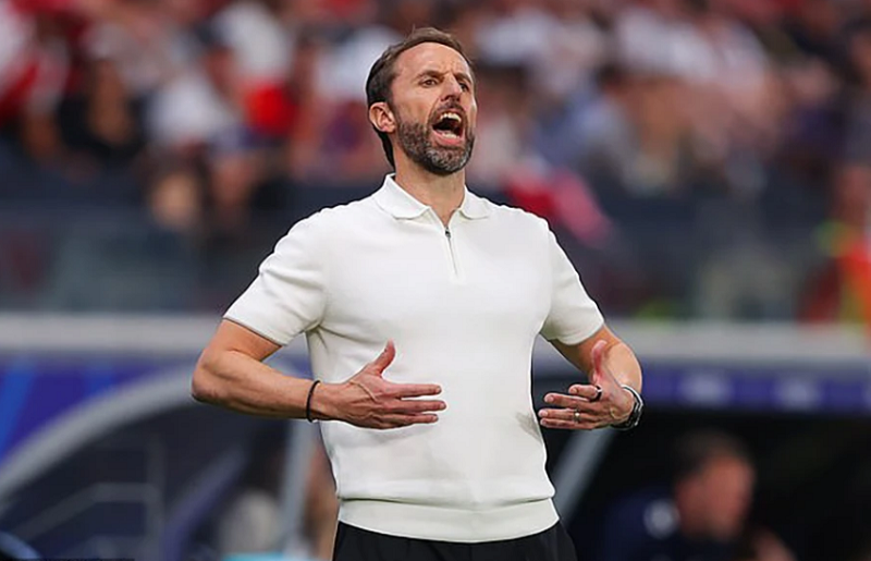 HLV Enzo: ‘Nếu tôi có quyền lực, nhất định tôi sẽ sa thải Gareth Southgate’