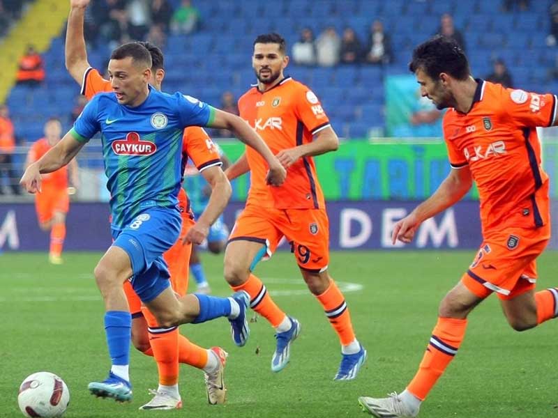 Nhận định soi kèo Rizespor vs Basaksehir lúc 01h00 ngày 13/8/2024